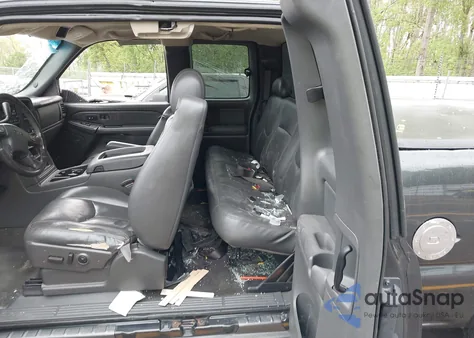 2004 GMC Sierra 2500Hd Slt из США, поврежденный, VIN 1GTHK29U14E229035